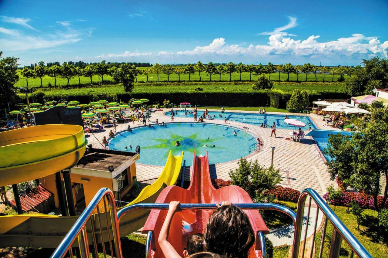 Victoria Mobilehome In Centro Vacanze San Francesco Дуна-Верде Экстерьер фото