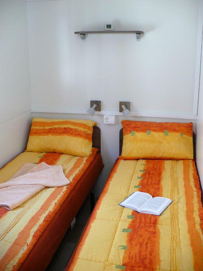 Victoria Mobilehome In Centro Vacanze San Francesco Дуна-Верде Экстерьер фото